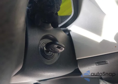 2021 Toyota Corolla L z USA, uszkodzony, nr VIN 5YFDPMAE6MP175282